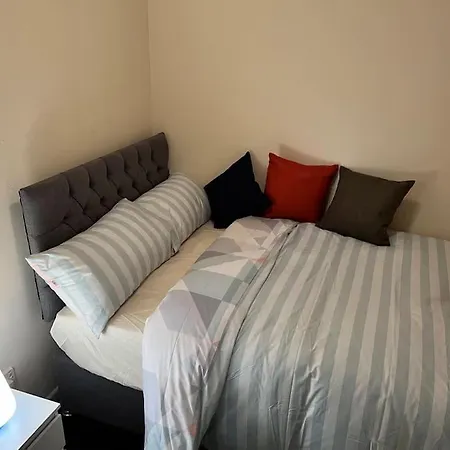 New Getaway - Free Gated Parking With Fob Apartment *