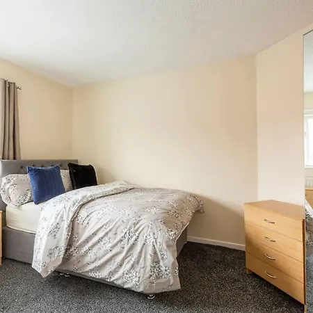 New Getaway - Free Gated Parking With Fob Manchester