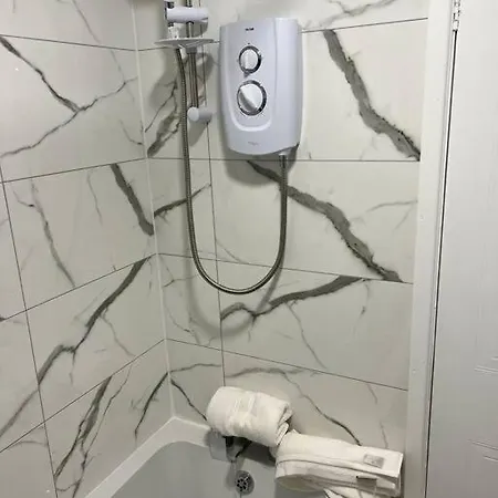 New Getaway - Free Gated Parking With Fob