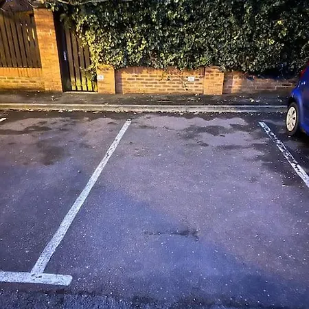 New Getaway - Free Gated Parking With Fob Appartement Manchester