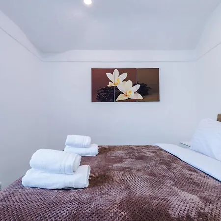 Nice Three Bedroom House In *