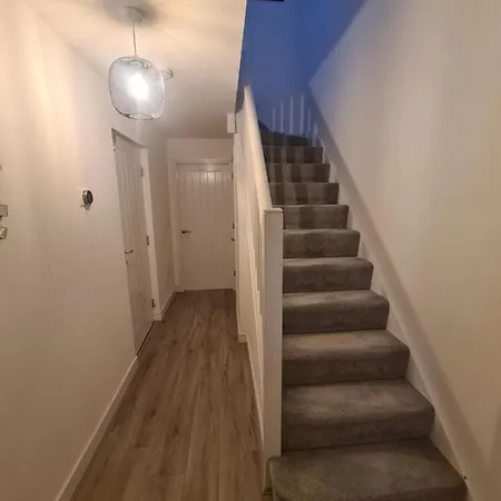 Lovely New In Close To Fc Appartement Manchester