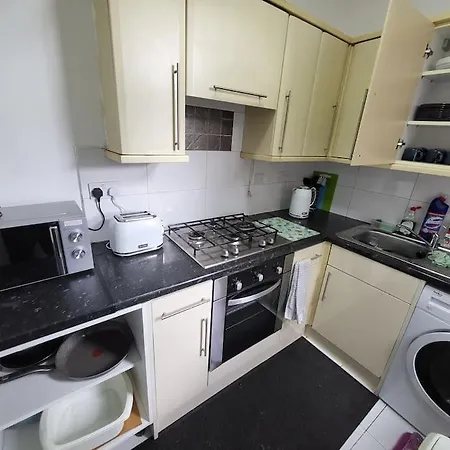 아파트 Comfortable House Near Etihad - Sleep Rest *