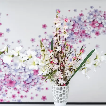 4 Bedroom, 3 Bathroom Walking Distance To Centre Casa de Férias