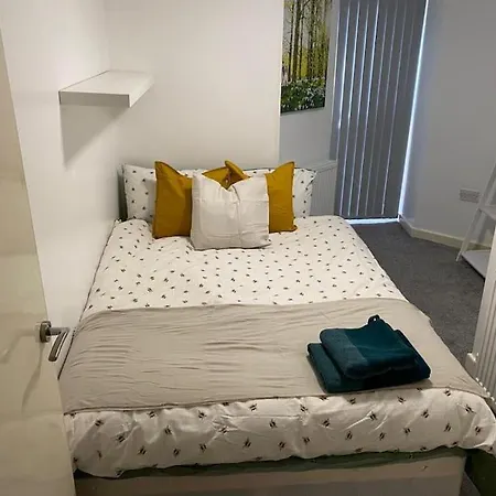 Lovely 2 Bed Flat Apartment Manchester