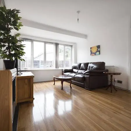 Fantastic House Near The City, Free Parking * Manchester