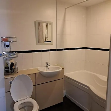 Jadez Place Manchester