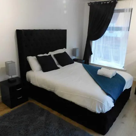 The Mcr - 2 Bed Modern Apartment *