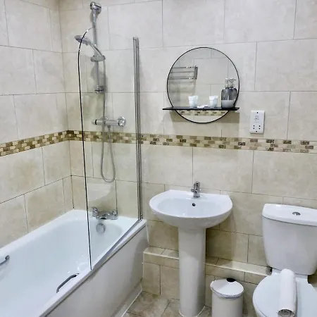 Stylish 2-Bed Apartment In Manchester City Centre