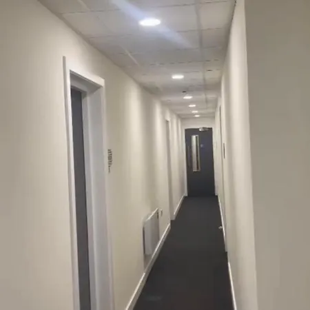 Affordable Two Bedroom Penthouse Close To Centre Old Trafford Manchester