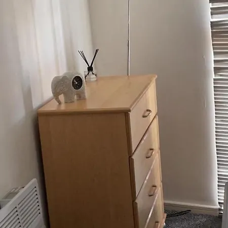 Luxury 1 Bed With Parking *