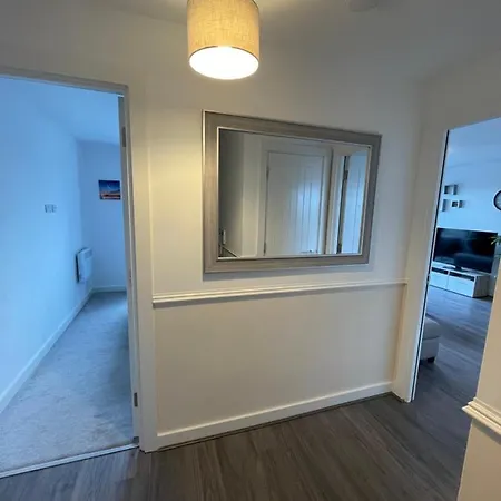 Apartamento Balcony Marina With Skyline Views - Free Secure Parking *