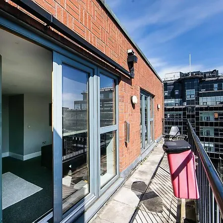 Floor 2 Bedroom Penthouse * Manchester