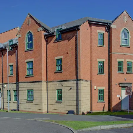 Pass The Keys Spacious For 2 Free Parking * Manchester