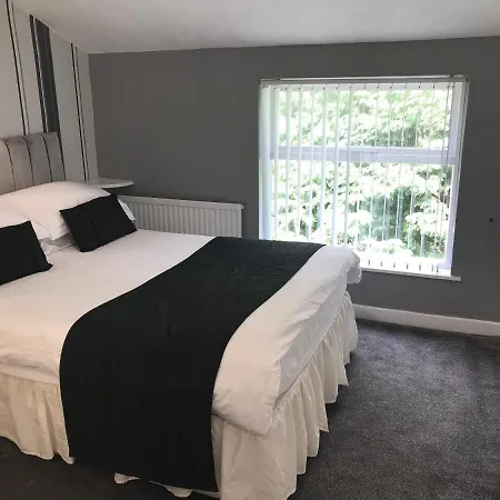 La Suisse Serviced Apartment
