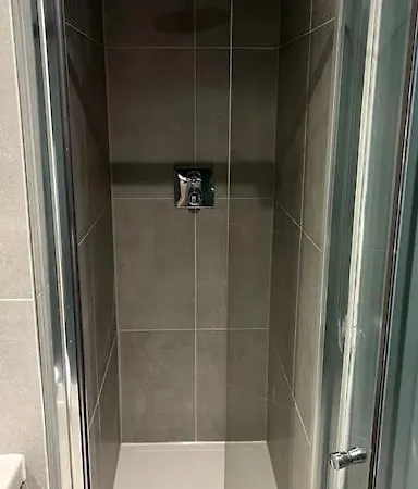 Apartment 2 Bedroom In Salford