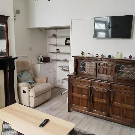 Apartment White House
