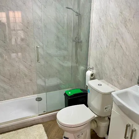 Holland Road, Manchester, M8 Appartement