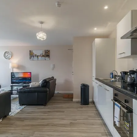Bright 1 Bed Flat - Sleeps 3 Manchester