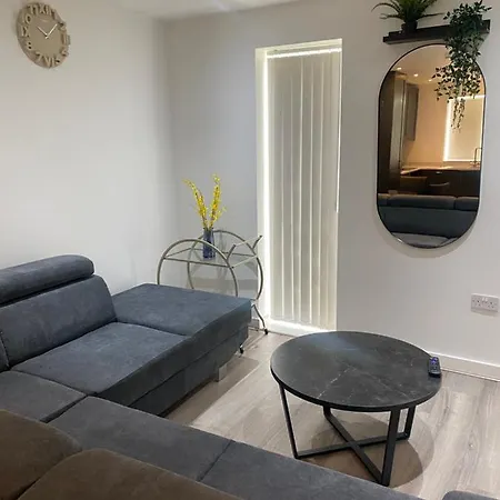 Holiday home Eaglet Luxury
