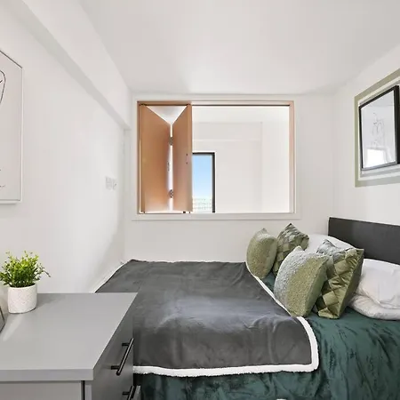 Skygardens - Stylish Duplex - Roof Garden * 맨체스터