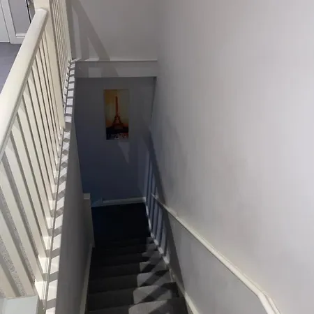 Luxury Flat With Super King Bed Rum i privatbostad Manchester