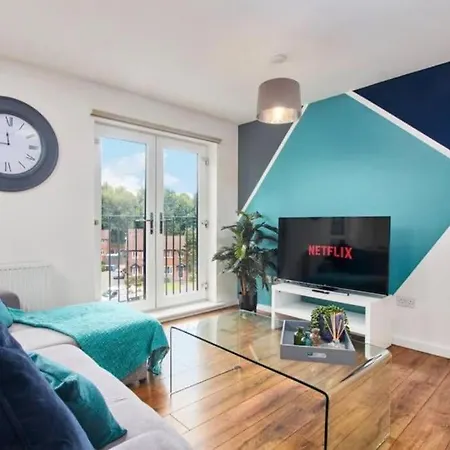 Stylish Flat In Apartment