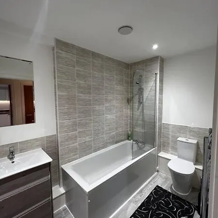 Cosy 2bed Penthouse,salford, Mcr Apartment