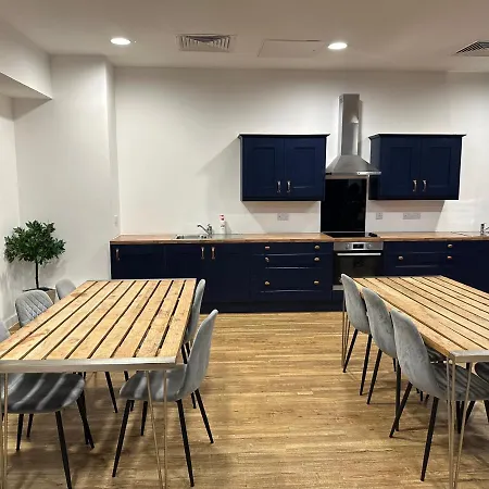 X1 Humble Abode * Manchester