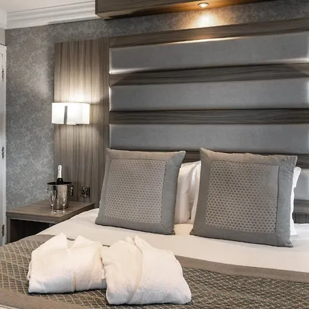 فندق - - Oldham By Ihg 3*