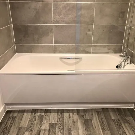 בית הארחה Modern House *