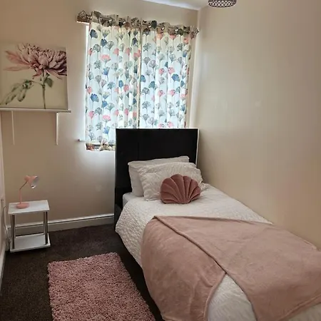 Zenith Apartment