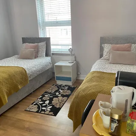 Duchy House, Private Rooms In Salford By Kammili Properties * Manchester