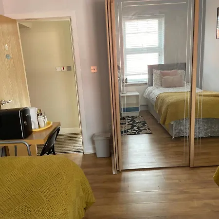 Duchy House, Private Rooms In Salford By Kammili Properties * Manchester