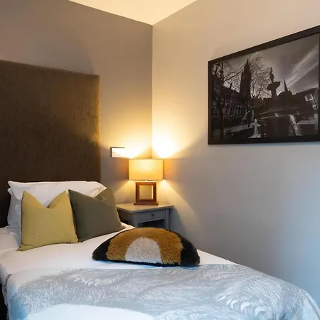 High Street Town House Apartment Manchester