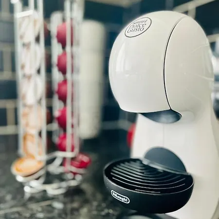 Allenby Walk Private In A 4 Bed Shared House Homestay szállás Manchester