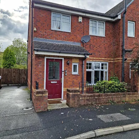 Pet Friendly 3 Bedroom In By Sublime Apartmán Manchester