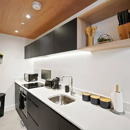 Skygardens - Stylish Duplex - Roof Garden * מנצ'סטר