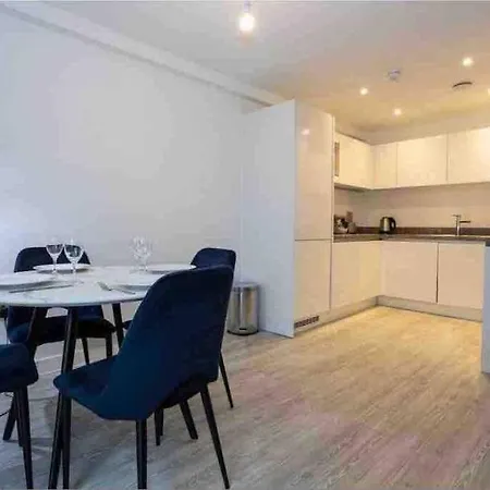 Cosy 2bed Penthouse,salford, Mcr Apartment Manchester