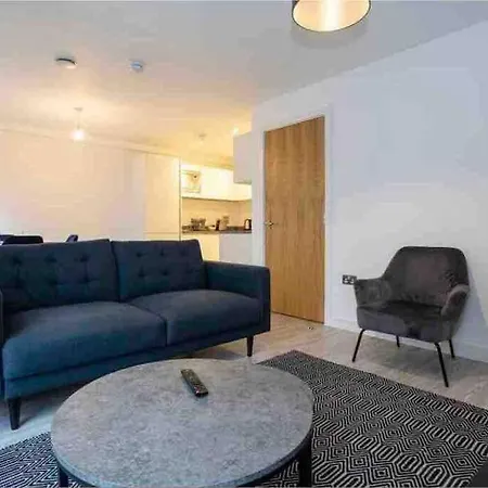 Apartment Cosy 2bed Penthouse,salford, Mcr