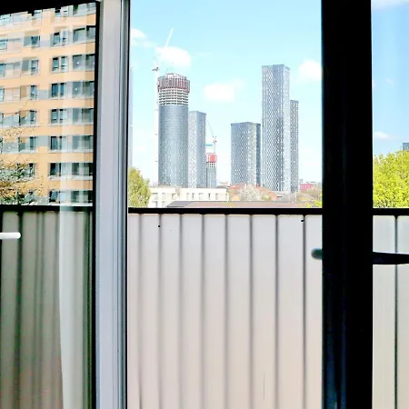Modern Flat -walk To Deansgate & Old Trafford - Pass The Keys 맨체스터