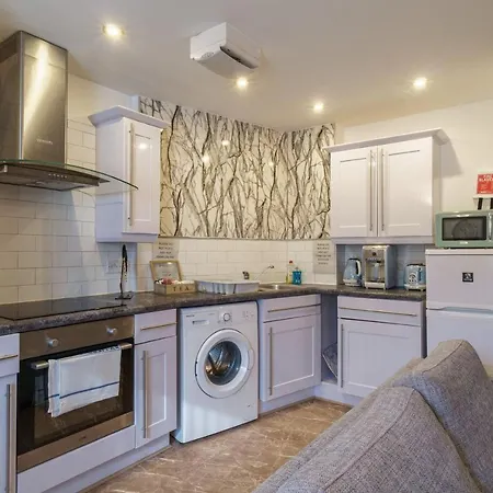 Lejlighed Modern 2 Bed In