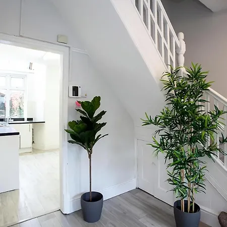 The Safari House - Your Ultimate Relaxation Destination Casa de Férias Manchester