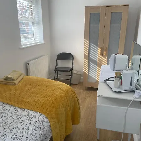 Tatil Evi Duchy House, Private Rooms In Salford By Kammili Properties