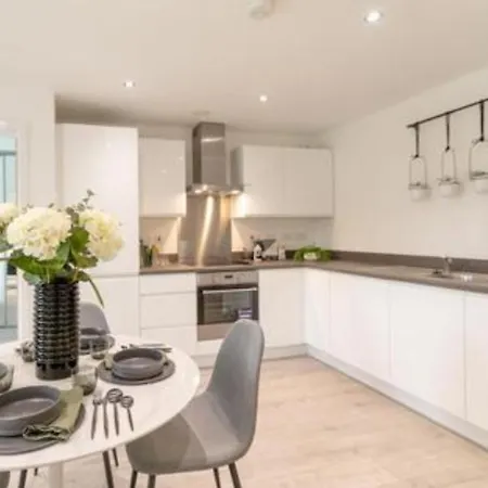 Amazing 1 Bed Salford Appartement