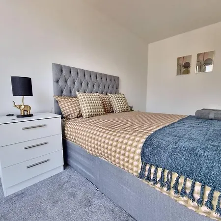 Сasa de vacaciones Impeccable 1-br Flat Close To