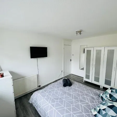 Quarto em Acomodações Particulares Bea Allenby Walk