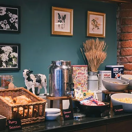 Hotel Marriott Victoria &