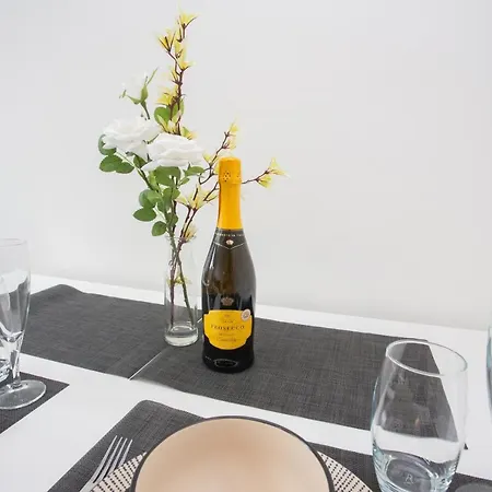 Gasthof Family Friendly With Parking & Garden *