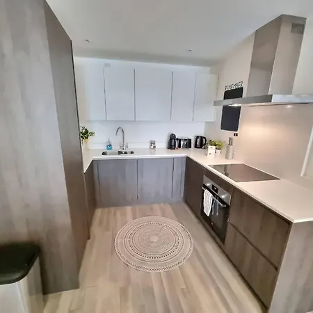 A High End 1 Bedroom Flat In Central. * Manchester